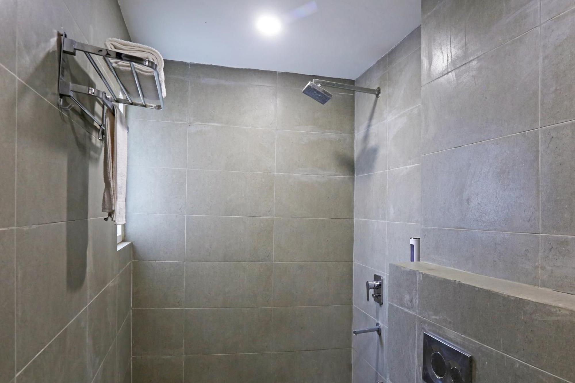 Hotel Twamev Residency Uttam Nagar Couple Friendly Делі Екстер'єр фото